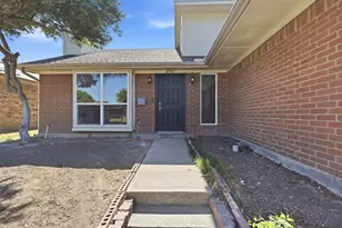 8782 Marilyn Dr, Frisco, TX 75033 - Photo 2