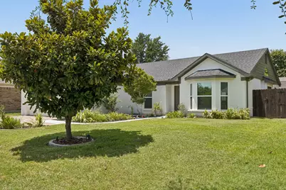 7805 Estates Way, Rowlett, TX 75089 - Photo 2