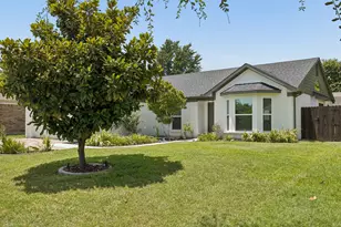 7805 Estates Way, Rowlett, TX 75089 - Photo 2