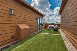 1910 Caddo St, Dallas, TX 75204 - Photo 26