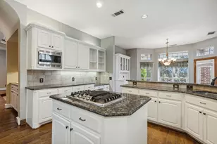 5004 Seville Ln, Flower Mound, TX 75028 - Photo 20