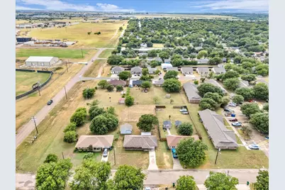 1013 S Madison Street, McGregor, TX 76657 - Photo 28