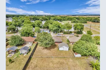 1013 S Madison Street, McGregor, TX 76657 - Photo 30