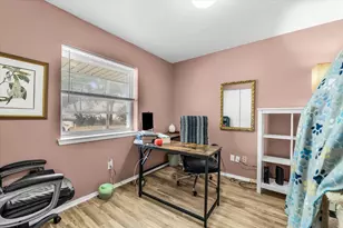 1013 S Madison St, McGregor, TX 76657 - Photo 14