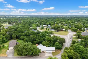 401 N Avenue V, Clifton, TX 76634 - Photo 28