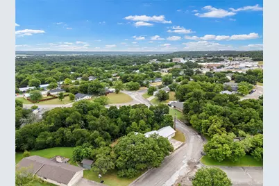 401 N Avenue V, Clifton, TX 76634 - Photo 30
