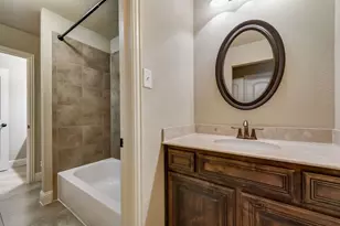 8408 La Fontaine Dr, North Richland Hills, TX 76182 - Photo 14