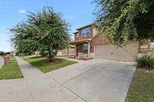 424 Winchester Dr, Celina, TX 75009 - Photo 2