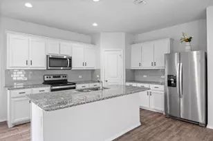 1024 Runnels Ln, Aubrey, TX 76227 - Photo 6