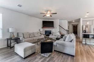 8715 Royal Star Rd, Rowlett, TX 75089 - Photo 8