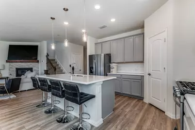 8715 Royal Star Road, Rowlett, TX 75089 - Photo 14