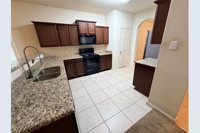 1617 Park Trails Boulevard, Princeton, TX 75407 - Photo 4