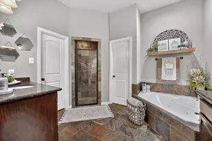 1200 Madera Dr, Burleson, TX 76028 - Photo 10