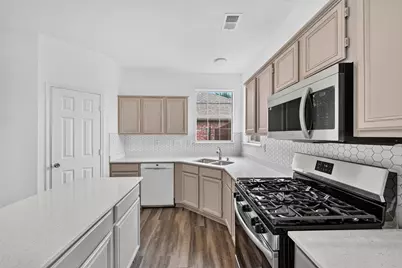 836 Snapdragon Lane, Plano, TX 75075 - Photo 12
