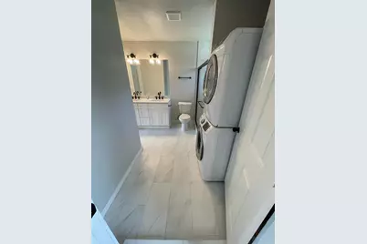 1605 Hawthorne Lane, Plano, TX 75074 - Photo 10