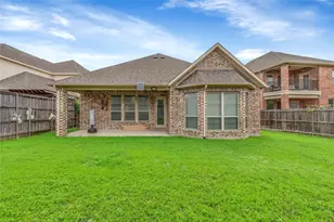 1622 Grove Park Pl, Garland, TX 75040 - Photo 30