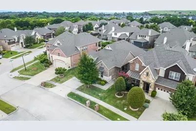 1622 Grove Park Place, Garland, TX 75040 - Photo 4