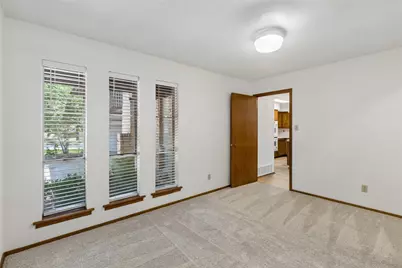 1928 Loma Linda Court, Fort Worth, TX 76112 - Photo 4
