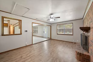 701 Kelly St, Fairfield, TX 75840 - Photo 14