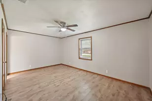 701 Kelly St, Fairfield, TX 75840 - Photo 22