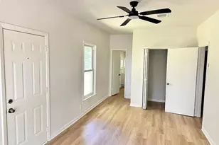 1421 S Scullin Ave, Denison, TX 75020 - Photo 16