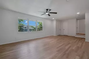 1421 S Scullin Ave, Denison, TX 75020 - Photo 6