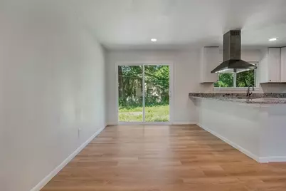 1421 S Scullin Avenue, Denison, TX 75020 - Photo 10