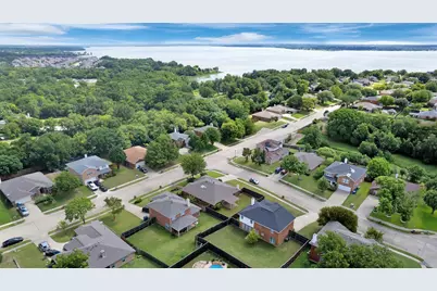 8210 Sailors Street, Rowlett, TX 75089 - Photo 32
