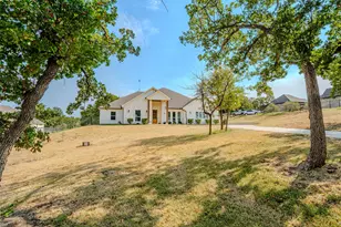182 Saddle Horn Tr, Boyd, TX 76023 - Photo 1
