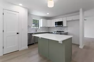 1346 S Reno Rd, Reno, TX 76082 - Photo 6