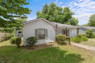 3624 N 26th St, Waco, TX 76708 - Photo 2