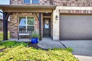 39 S Highland Dr, Sanger, TX 76266 - Photo 4
