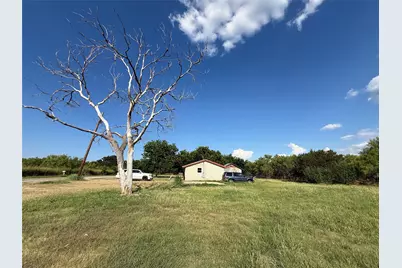 902 Grimes Road, Mineral Wells, TX 76067 - Photo 24