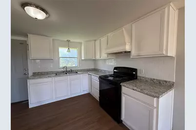 902 Grimes Road, Mineral Wells, TX 76067 - Photo 2