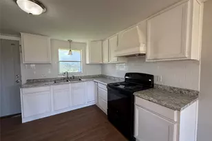 902 Grimes Rd, Mineral Wells, TX 76067 - Photo 2