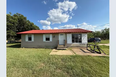 902 Grimes Road, Mineral Wells, TX 76067 - Photo 1