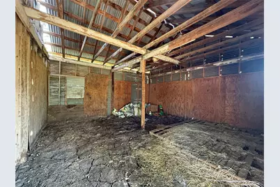 902 Grimes Road, Mineral Wells, TX 76067 - Photo 16