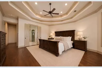 8100 Canyon Oak Drive, North Richland Hills, TX 76182 - Photo 16