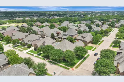 8100 Canyon Oak Drive, North Richland Hills, TX 76182 - Photo 36