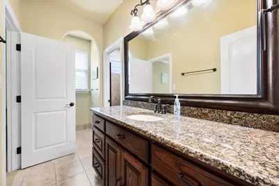 7001 Diamond Oaks Drive, Mansfield, TX 76063 - Photo 32