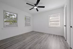 209 W 12th St, Irving, TX 75060 - Photo 6