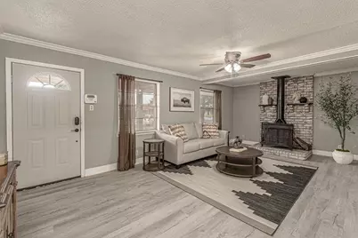 1409 Crestview Drive, Kaufman, TX 75142 - Photo 2