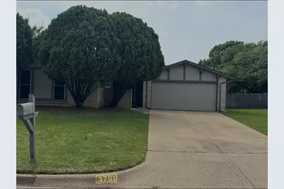 3701 South Court, Fort Worth, TX 76133 - Photo 1