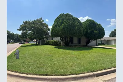 3701 South Court, Fort Worth, TX 76133 - Photo 2