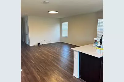 1017 Skyline Drive, Hutchins, TX 75141 - Photo 4