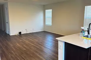 1017 Skyline Dr, Hutchins, TX 75141 - Photo 4