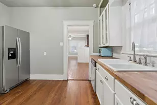 2111 Washington Ave, Fort Worth, TX 76110 - Photo 12