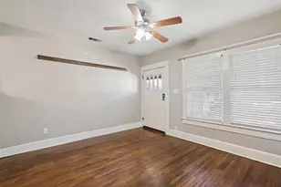 2111 Washington Ave, Fort Worth, TX 76110 - Photo 8