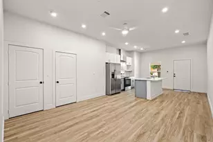 810 10th St, Dallas, TX 75208 - Photo 18