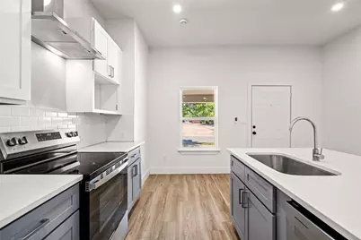 810 10th Street, Dallas, TX 75208 - Photo 14